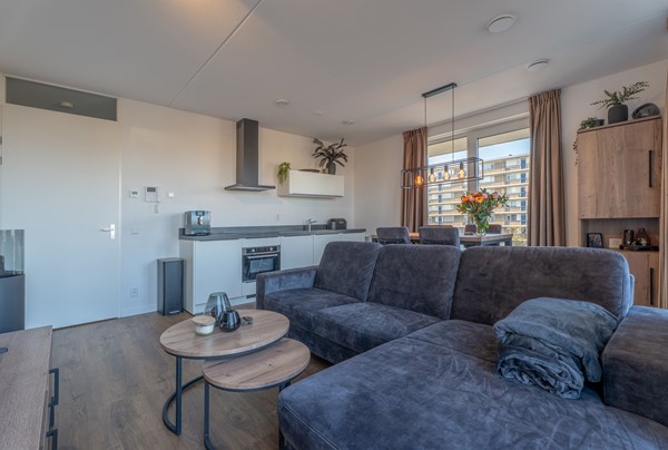 Medium property photo - Jaap van der Hoekplaats 76, 3067 AD Rotterdam